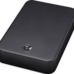 BULLDOG PERSONAL SAFE W/KEY LOCK BLK